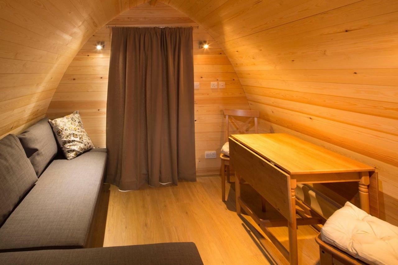 فندق Buttercup Glamping Pod كيلتنهام المظهر الخارجي الصورة